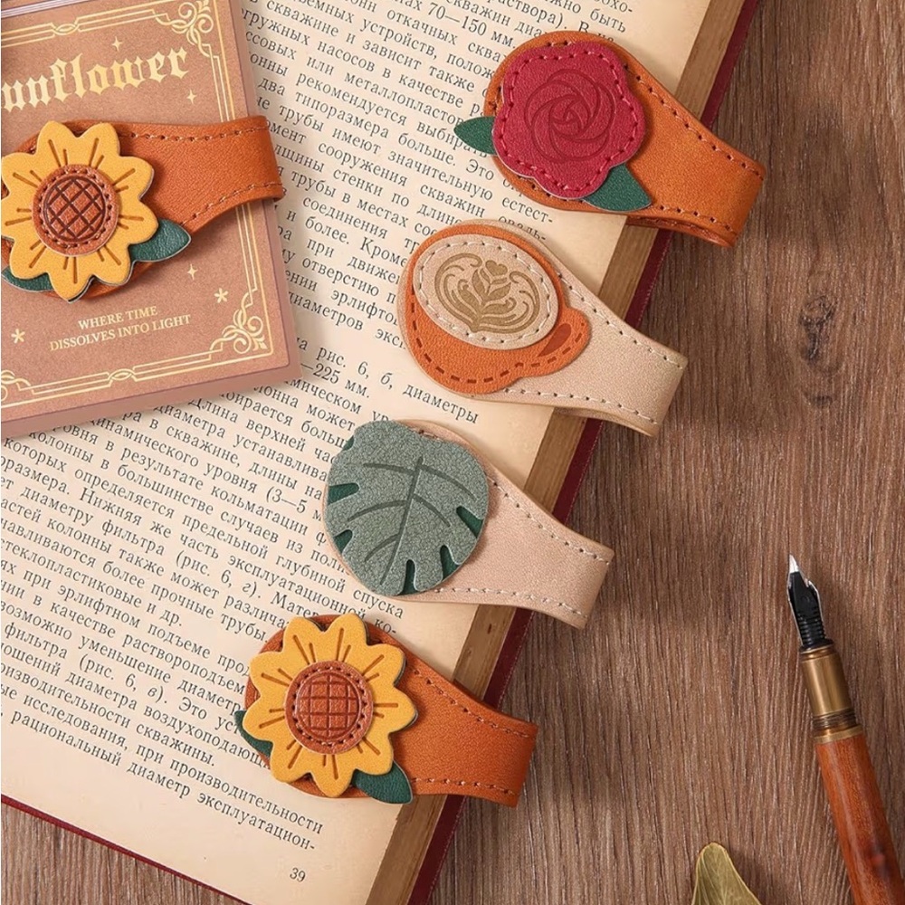 Magnetic Leather Bookmark